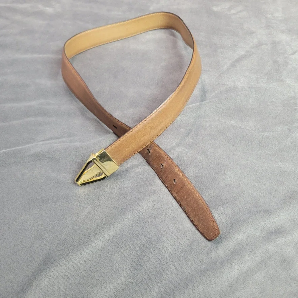 Vintage Tan Italian Leather Belt‎ Geometric Gold Tone Buckle Made in Italy 38